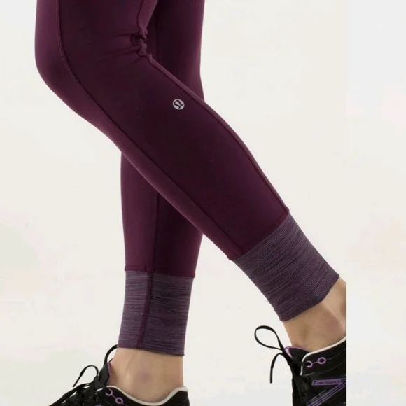 Lululemon En Route Plum Wee Are From Space September Plum Leggings Size 8/10 - Picture 5 of 12